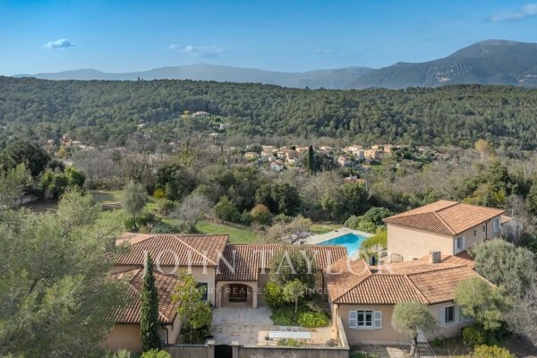 Luxury House for sale in Roquefort-les-Pins, 1 800 000 €, Photo 1