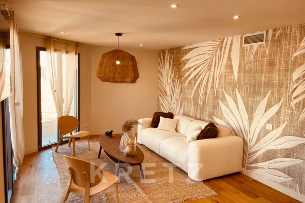 Luxury Apartment for sale in Sanary-sur-Mer, 556 500 €, Photo 2