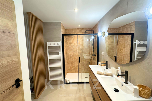 Luxury Apartment for sale in Sanary-sur-Mer, 556 500 €, Photo 5
