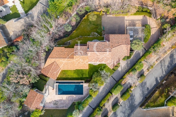 Luxury House for sale in Tourrettes, 2 700 000 €, Photo 4