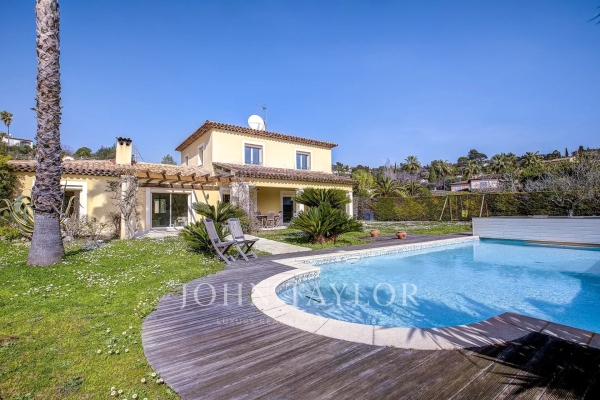Maison de luxe à vendre à Mougins, 1 550 000 €, Photo 2