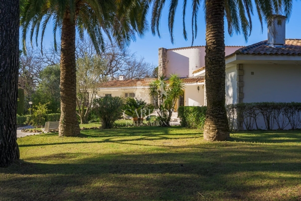 Luxury House for sale in Mougins, 3 990 000 €, Photo 1