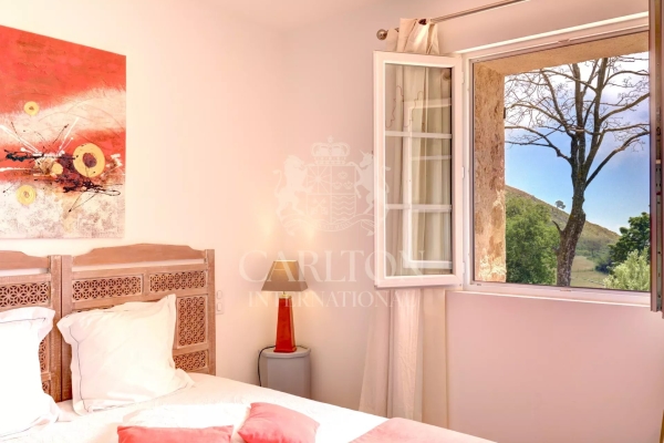 Luxury House for sale in Tourrettes-sur-Loup, 1 950 000 €, Photo 2