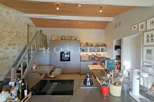 Luxury House for sale in Gordes, 1 450 000 €, Photo 4