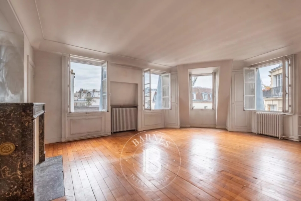 Luxury Apartment for sale in Paris 6Ème, 1 180 000 €, Photo 1