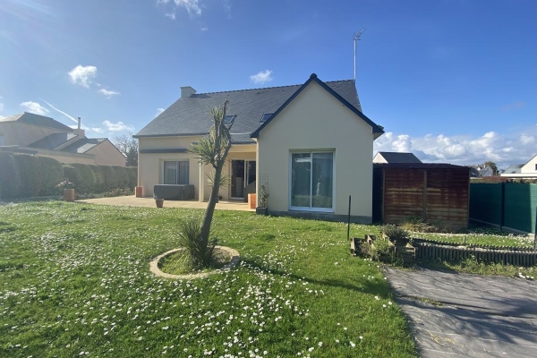 Maison de luxe à vendre à Saint-André-des-Eaux, 549 000 €, Photo 1