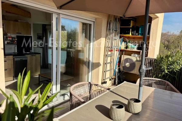 Appartement de luxe à vendre à Port Grimaud, 240 000 €, Photo 3