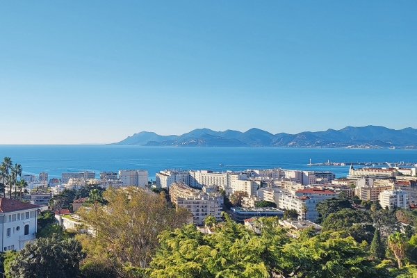 Luxury Apartment for sale in Cannes, 2 390 000 €, Photo 1