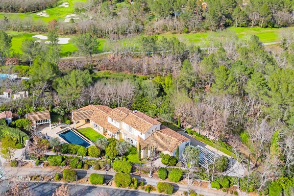 Maison de luxe à vendre à Tourrettes, 2 700 000 €, Photo 1
