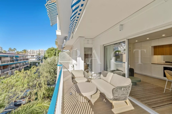 Luxury Apartment for sale in Cannes, 636 000 €, Photo 1