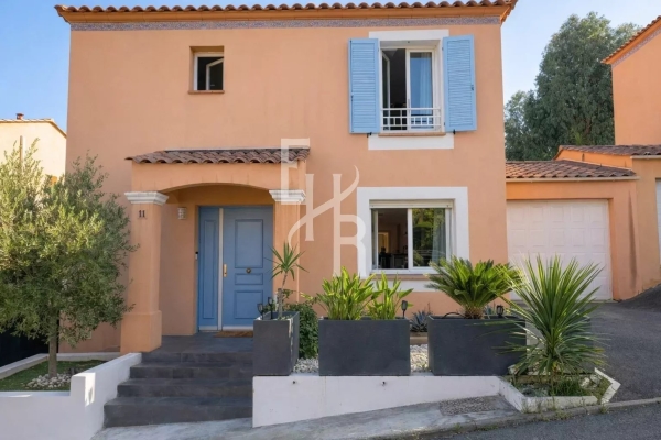 Luxury House for sale in Cannes, 579 000 €, Photo 1
