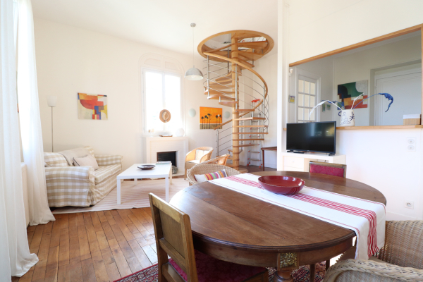 Luxury Apartment for sale in Royan, 515 000 €, Photo 1
