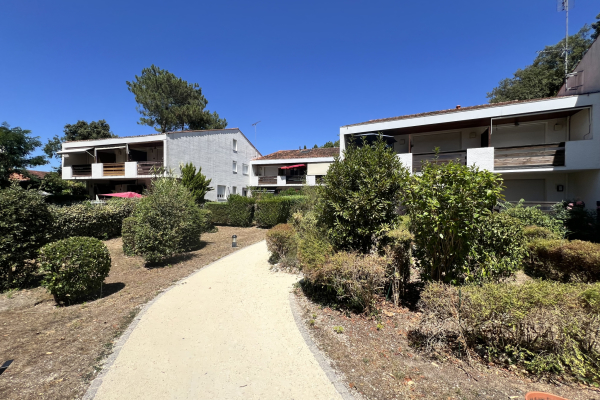 Appartement de luxe à vendre à Royan, 214 000 €, Photo 1