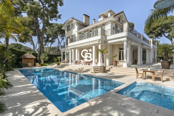 Maison de luxe à vendre à Cap d'Antibes, 19 000 000 €, Photo 1