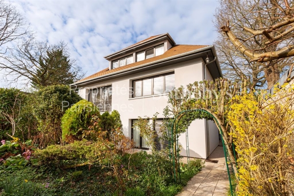 Maison de luxe à vendre à La Celle-Saint-Cloud, 1 800 000 €, Photo 2