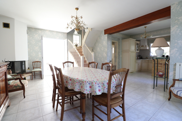 Maison de luxe à vendre à Royan, 590 000 €, Photo 3