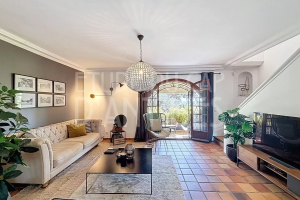 Maison de luxe à vendre à Cap d'Antibes, 3 180 000 €, Photo 3