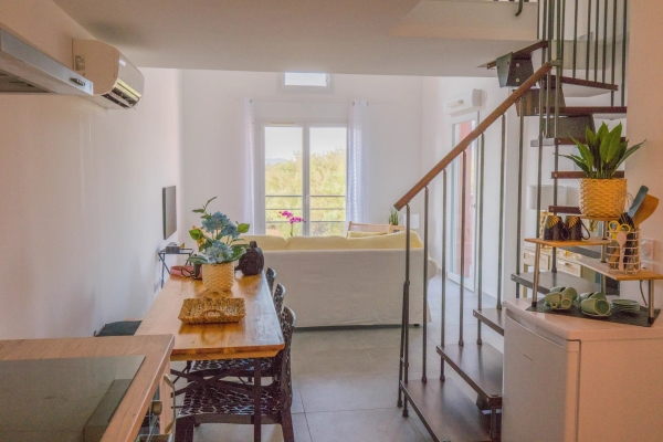 Luxury Apartment for sale in Grimaud, 499 000 €, Photo 3