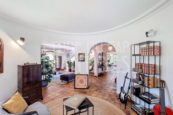 Maison de luxe à vendre à Cap d'Antibes, 3 180 000 €, Photo 4