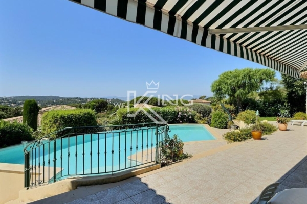 Maison de luxe à vendre à Saint-Raphaël, 1 480 000 €, Photo 1