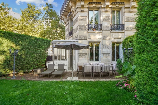Luxury Apartment for sale in Paris 16Ème, 2 880 000 €, Photo 1
