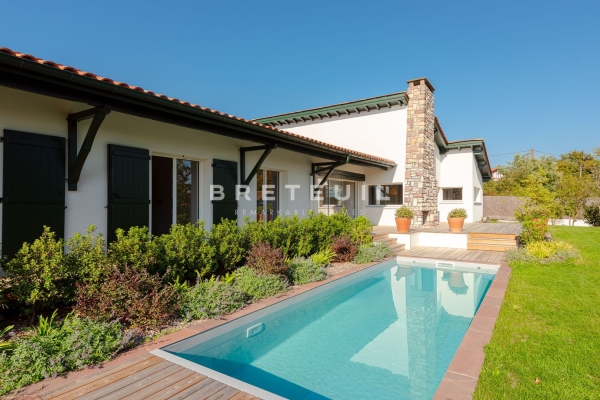 Maison de luxe à vendre à Arbonne, 2 385 000 €, Photo 1