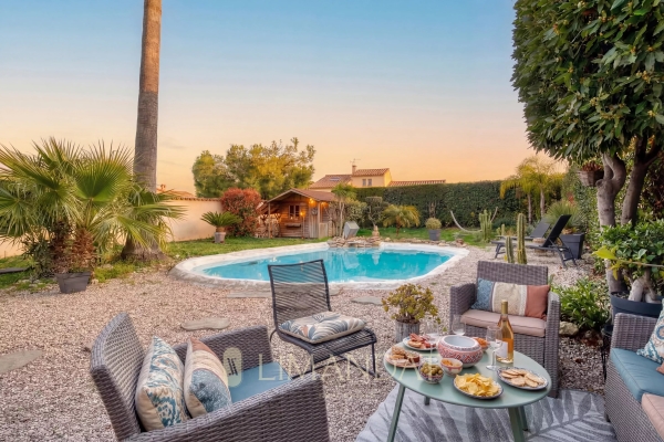 Maison de luxe à vendre à Nice, 645 000 €, Photo 1