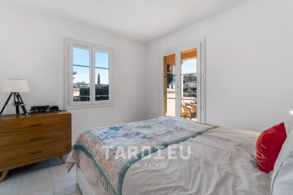 Luxury Apartment for sale in Saint-Tropez, 895 000 €, Photo 5