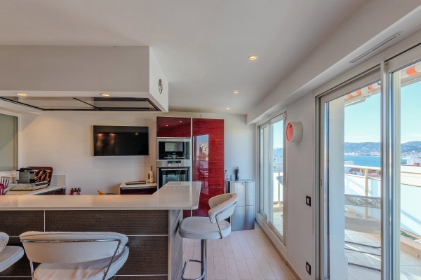 Luxury Apartment for sale in Juan-les-Pins, 1 595 000 €, Photo 1