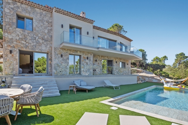 Maison de luxe à vendre à La Napoule, 3 850 000 €, Photo 1