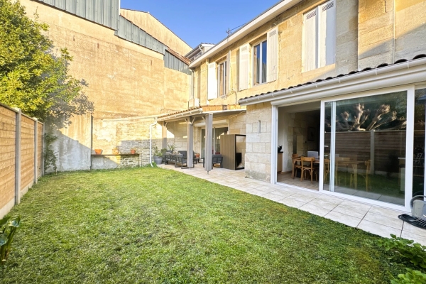 Maison de luxe à vendre à Bordeaux, 695 000 €, Photo 1