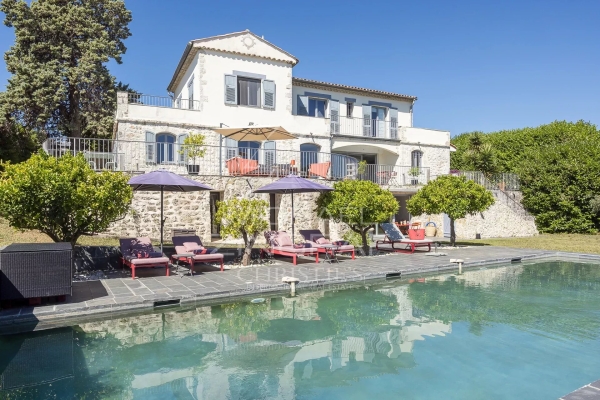 Luxury House for sale in La Gaude, 1 850 000 €, Photo 1