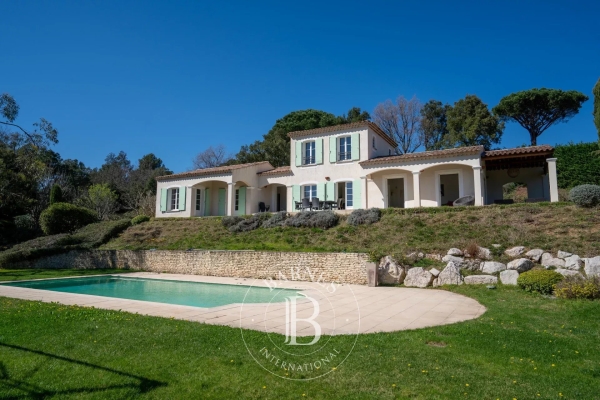 Maison de luxe à vendre à Gassin, 1 780 000 €, Photo 1