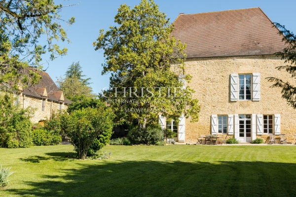Maison de luxe à vendre à Saint-Cyprien, 1 365 000 €, Photo 1