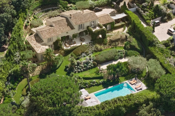 Luxury House for sale in Ramatuelle, 15 500 000 €, Photo 1