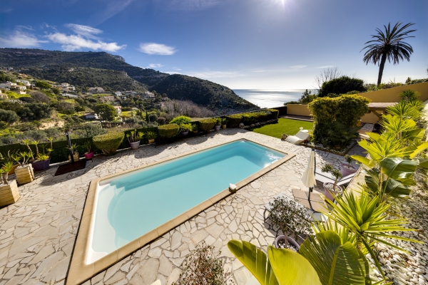 Luxury House for sale in Èze, 2 500 000 €, Photo 2