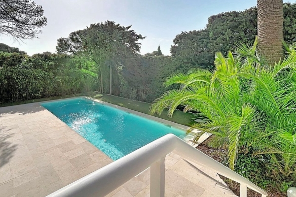 Maison de luxe à vendre à Saint-Raphaël, 2 150 000 €, Photo 2