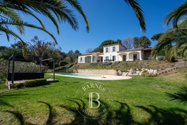 Luxury House for sale in Gassin, 1 780 000 €, Photo 2