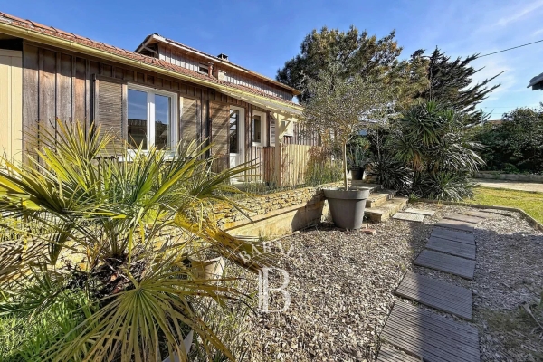 Maison de luxe à vendre à Cap Ferret, 2 310 000 €, Photo 2