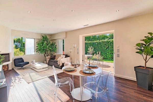 Maison de luxe à vendre à Saint-Jean-Cap-Ferrat, 2 750 000 €, Photo 3
