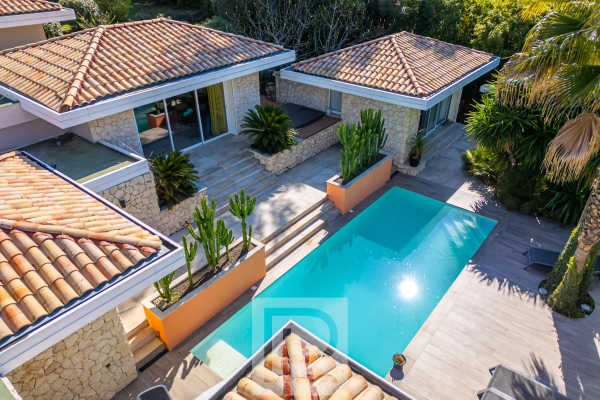 Maison de luxe à vendre à Vallauris, 2 350 000 €, Photo 4