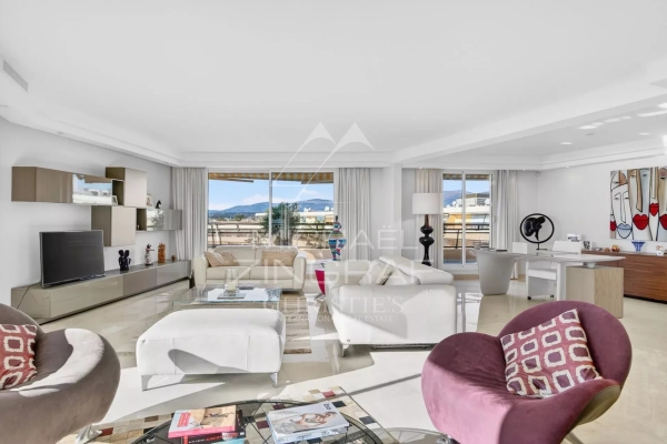 Appartement de luxe à vendre à Saint-Laurent-du-Var, 3 950 000 €, Photo 6