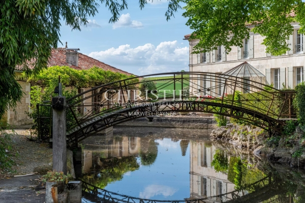 Luxury House for sale in Jonzac, 1 057 880 €, Photo 6