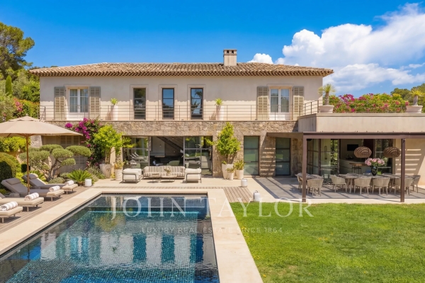 Maison de luxe à louer à Mougins, 35 000 €, Photo 1