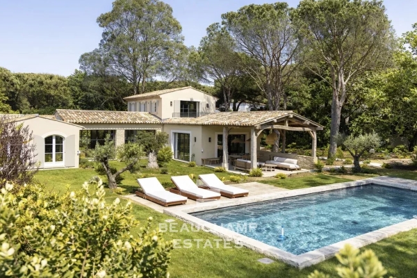 Maison de luxe à louer à Ramatuelle, 15 000 €, Photo 1