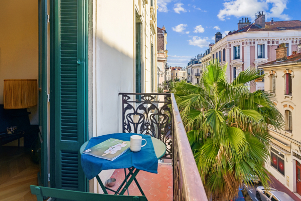 Appartement de luxe à vendre à Cannes, 950 000 €, Photo 2