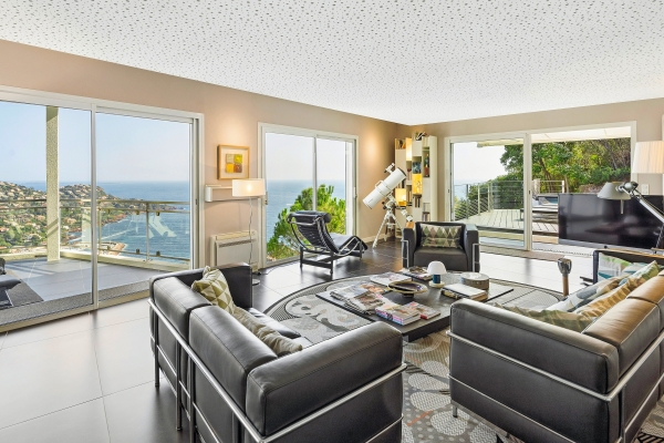 Maison de luxe à vendre à Saint-Raphaël, 3 200 000 €, Photo 2