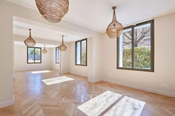 Maison de luxe à vendre à Aix-en-Provence, 2 200 000 €, Photo 2