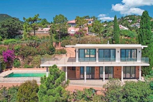 Maison de luxe à vendre à Saint-Raphaël, 2 940 000 €, Photo 3