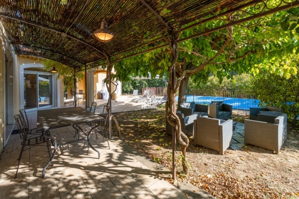 Luxury House for sale in Roussillon, 749 000 €, Photo 3